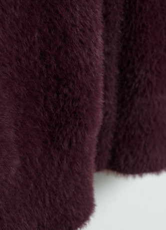 Кардиган из пушистой пряжи на пуговицах