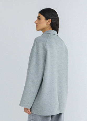 Легкое пальто