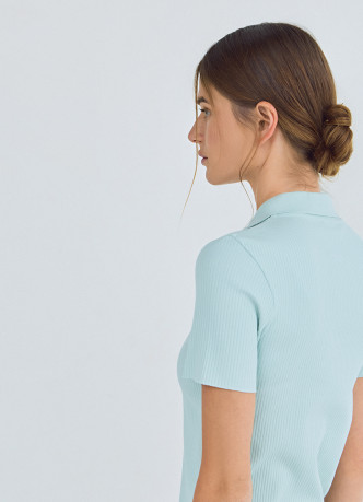 Поло в рубчик с коротким рукавом