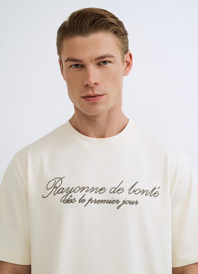 Футболка с текстовым принтом