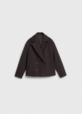 Короткое двубортное пальто