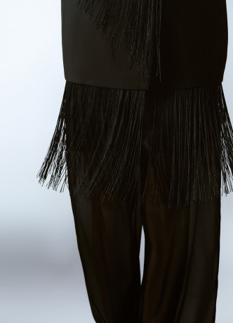 Двубортный жакет с отделкой из бахромы