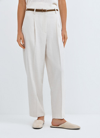 Зауженные брюки с поясом