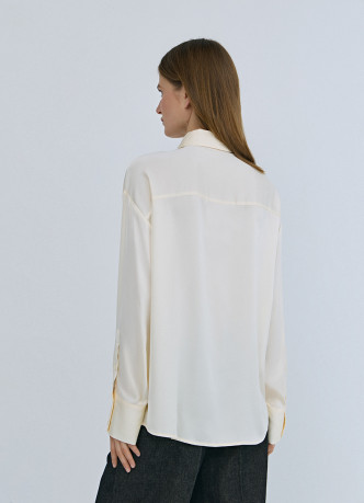 Блузка из сатина