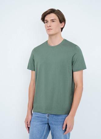 Базовая футболка