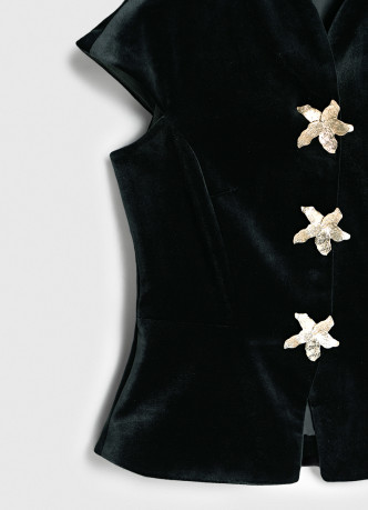 Бархатный жилет