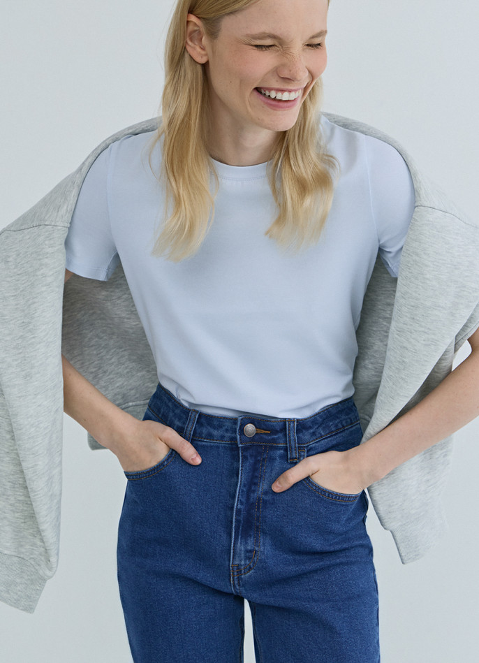 Базовая футболка из хлопка