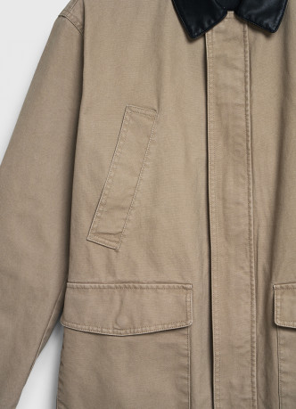 Куртка с контрастным воротником