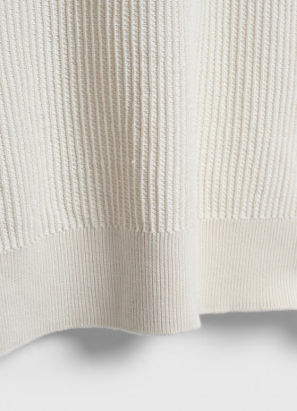 Поло из текстурной ткани