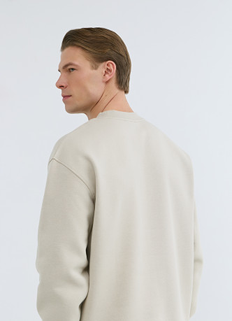 Базовый свитшот с принтом