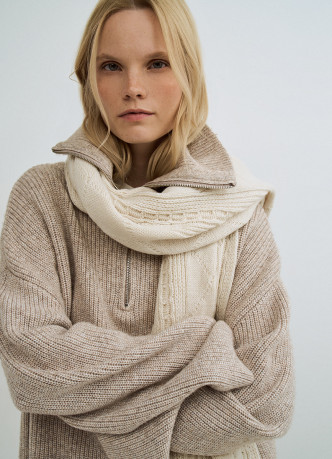 Вязаный шарф