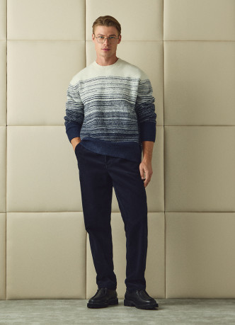 Джемпер с эффектом градиента