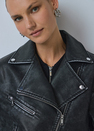 Куртка-косуха из экокожи