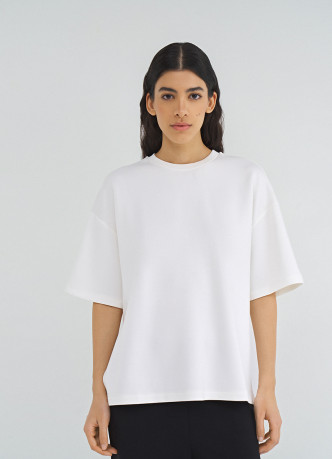 Футболка оверсайз с разрезами