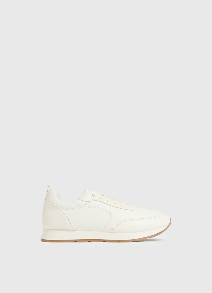 Кожаные кроссовки