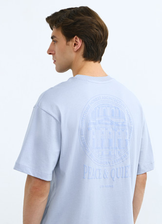 Футболка с объёмным принтом