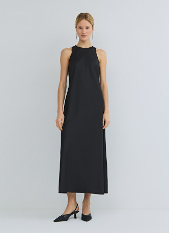 Сатиновое платье с американской проймой