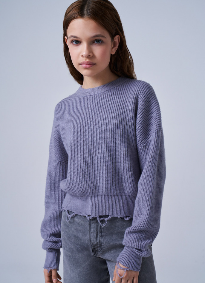 Вязаный джемпер для девочки