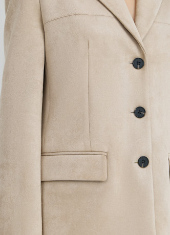 Однобортный жакет из искусственной замши