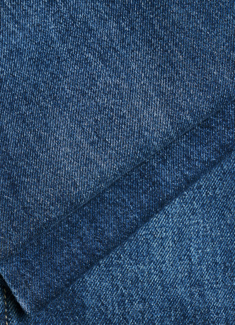 Прямые джинсы с высокой посадкой