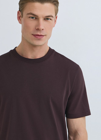 Базовая футболка из хлопка