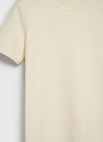 Базовая футболка из плотного хлопка