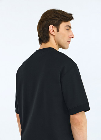 Футболка из плотного хлопка