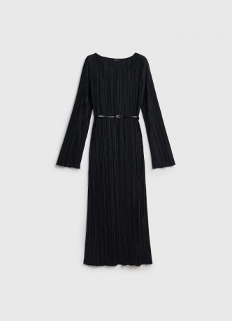 Трикотажное платье с ремнём