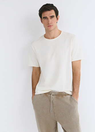 Футболка с необработанным краем