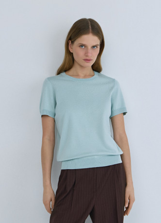 Джемпер с коротким рукавом