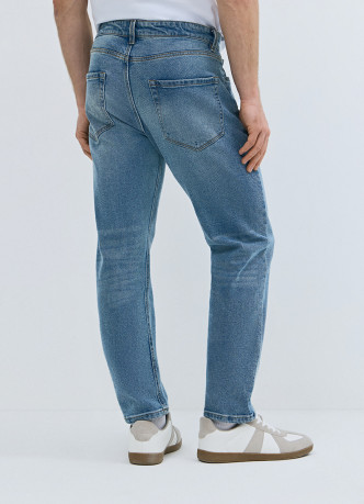 Зауженные джинсы