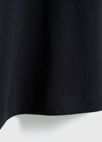 Футболка в рубчик