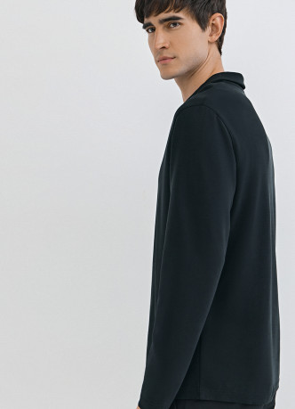 Поло из мягкой ткани с длинным рукавом