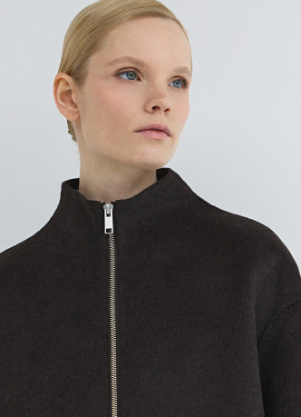 Бомбер из пальтовой ткани