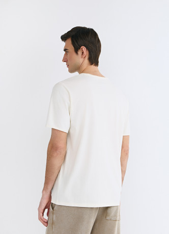 Футболка с необработанным краем