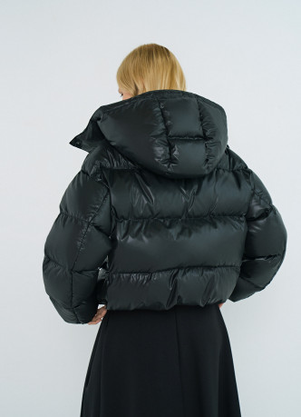 Короткий пуховик с натуральным пухом