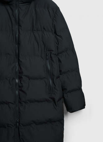 Утеплённая куртка с бесшовной технологией