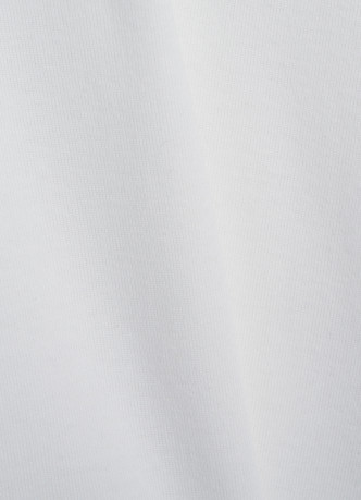 Футболка в рубчик с V-образной горловиной