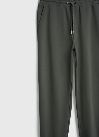 Базовые джоггеры из трикотажа