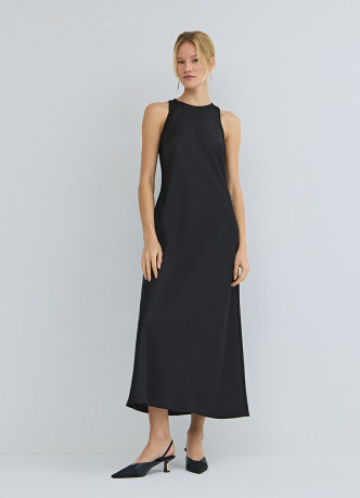 Сатиновое платье с американской проймой