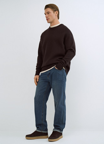 Прямые джинсы