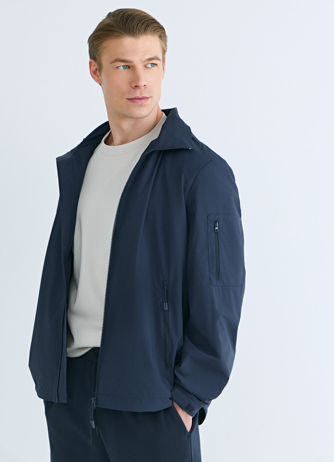 Лёгкая куртка из флиса