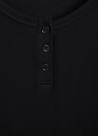 Футболка хенли из вискозы