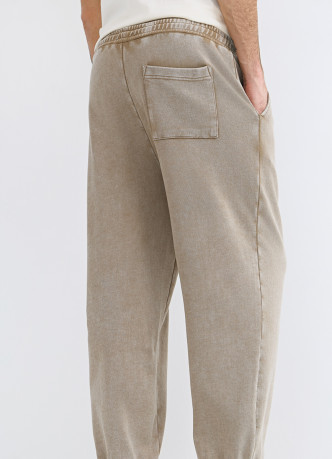 Трикотажные джоггеры с эффектом стирки