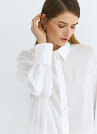 Полупрозрачная блузка