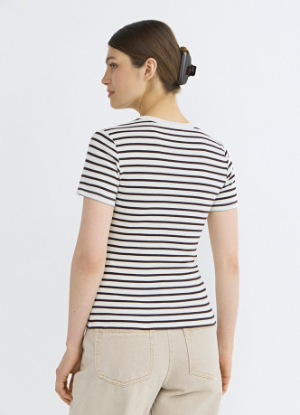 Футболка в рубчик