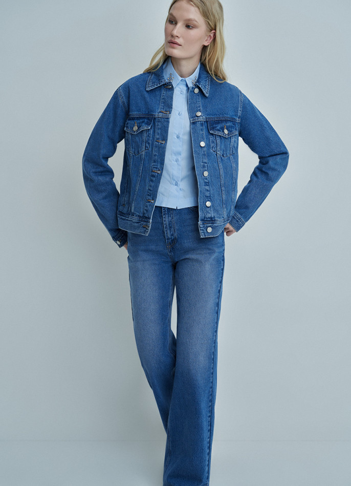 Джинсовая куртка