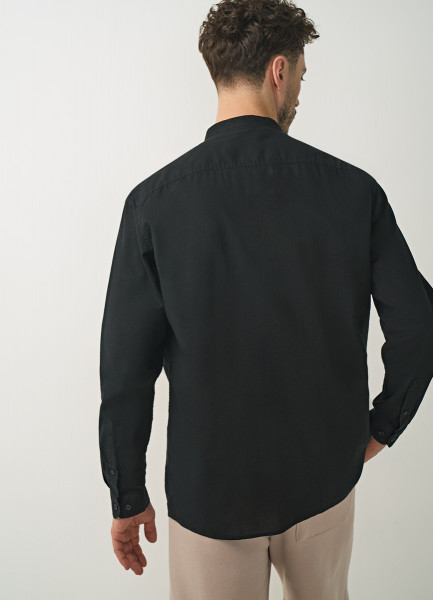 Рубашка с воротником-стойкой, Черный O`Stin MS4681O02-99, размер 54-56 - фото 3