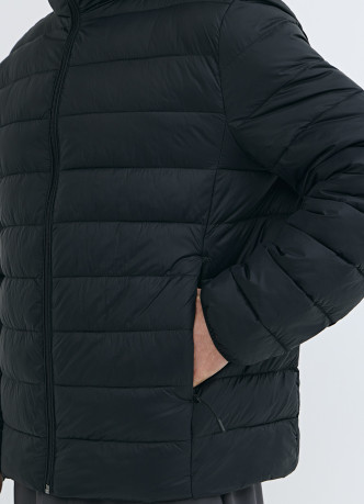 Утеплённая лёгкая куртка