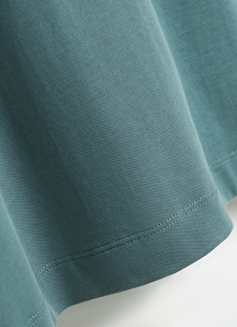 Футболка из плотного хлопка